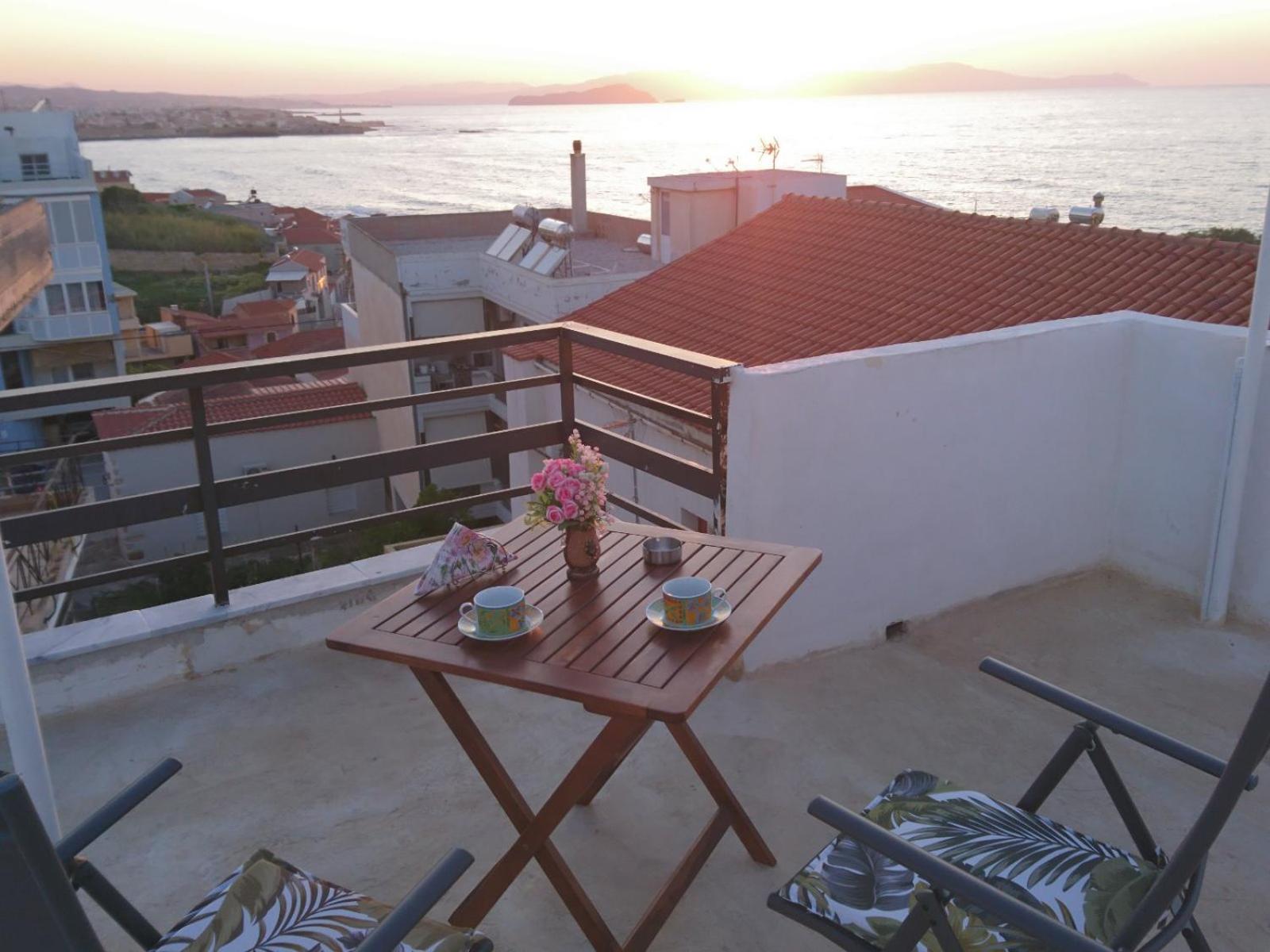 Sunny Family Apartment In Chania Close To The Sea Exterior photo